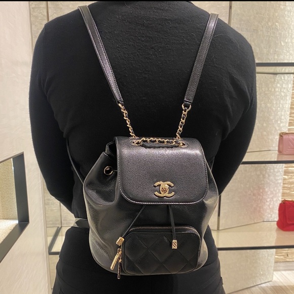 2022 Chanel Small Graine Quilted Business Affinity Backpack Black Light Gold CC - Picture 4 of 17